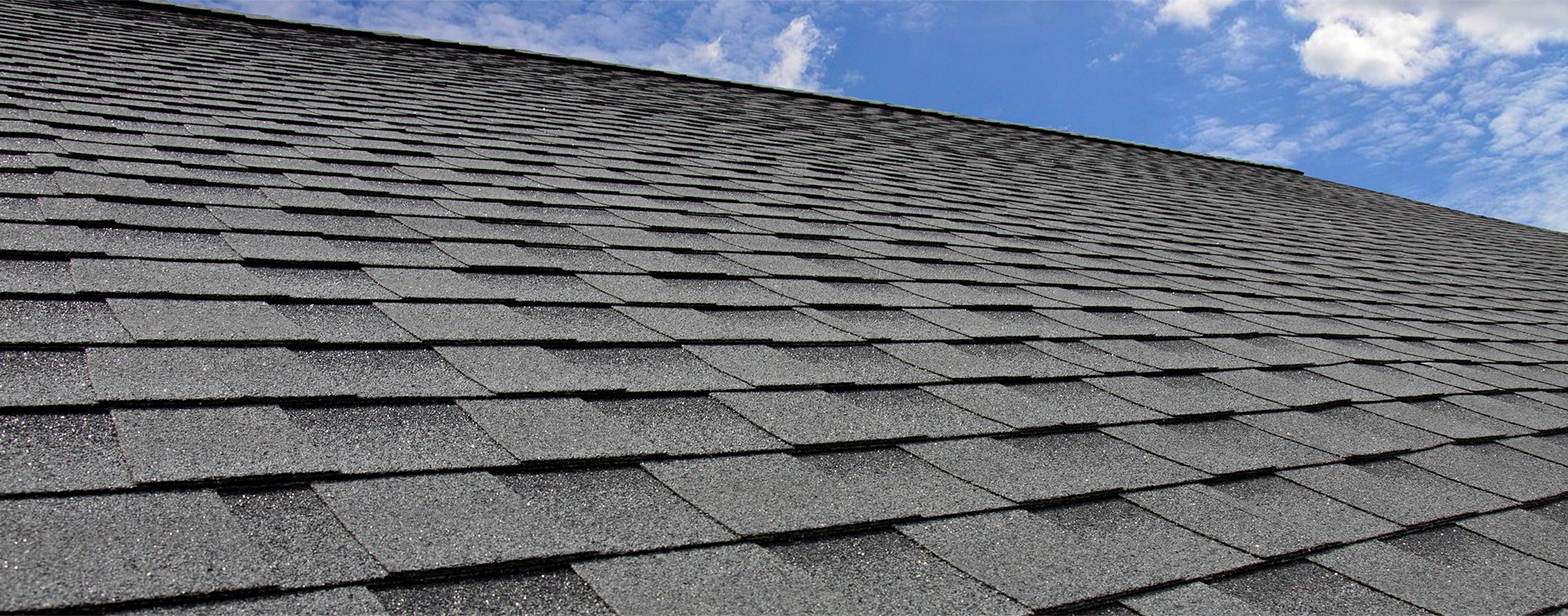 Connecticut roofing contractors installing long-lasting asphalt roofs