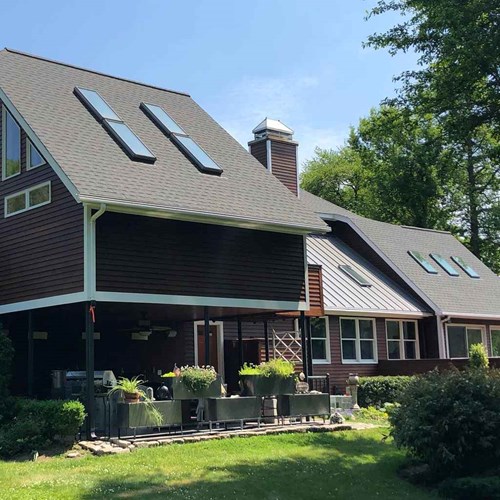 Long-lasting roofing materials installed on a Rhode Island home